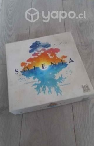 Juego de mesa solenia