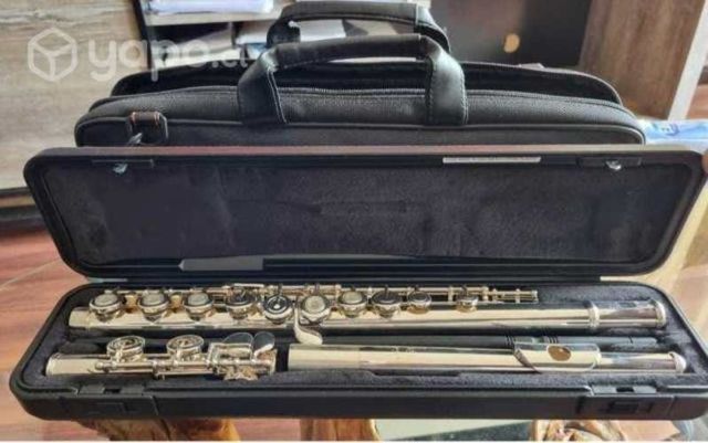 Flauta traversa Yamaha YFL_372
