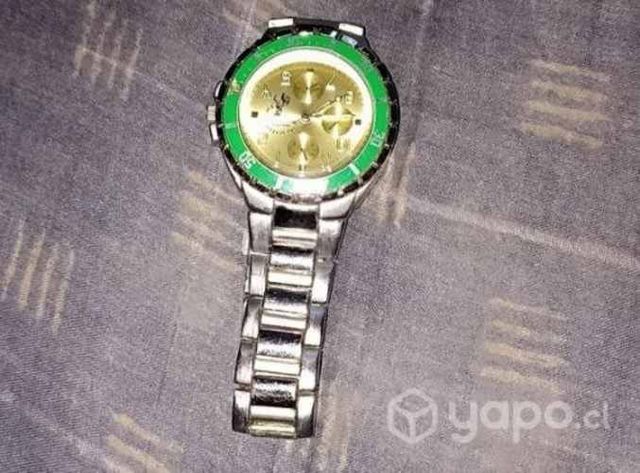 Reloj poco usado