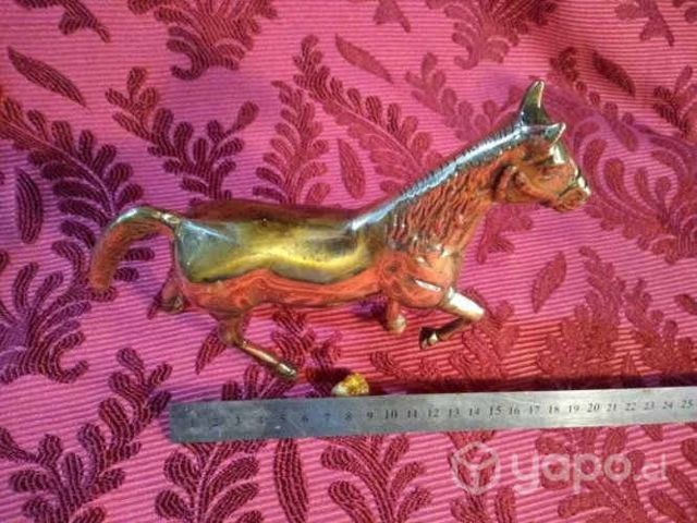 Caballo de bronce