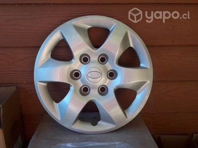 Tapa de rueda KIA Gran Carnival