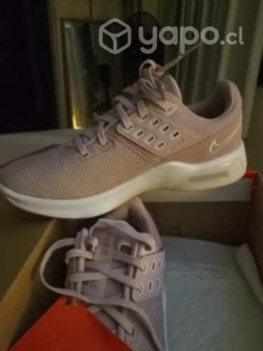 Zapatillas nuevas Nike Bella Te 4