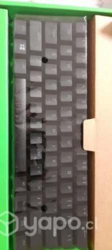 Teclado Gamer Razer Huntsman Mini Switches Morados