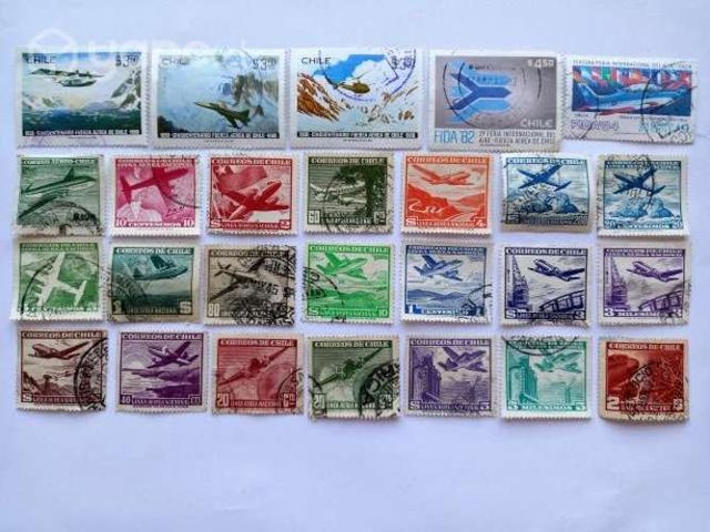 Lote 47.- 70 estampillas de aviación