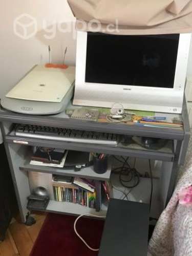 Computador Lenovo con impresora, mueble y scanner