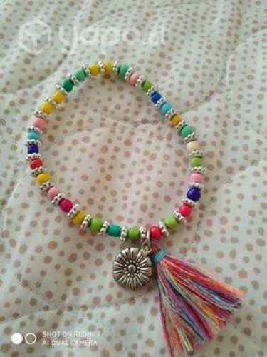 Pulsera de mostacillas