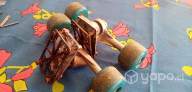 Ejes con ruedas para skateboard usados