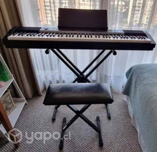 Piano Casio CDP-230R + atril teclado + sillín