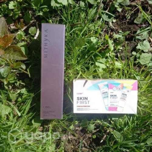 Pack de perfume L"bel + limpiador facial cyzone