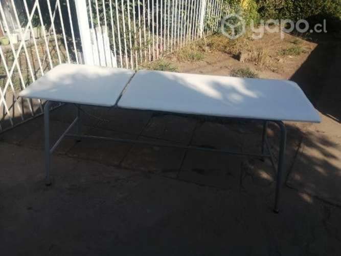 Camilla excelente condición