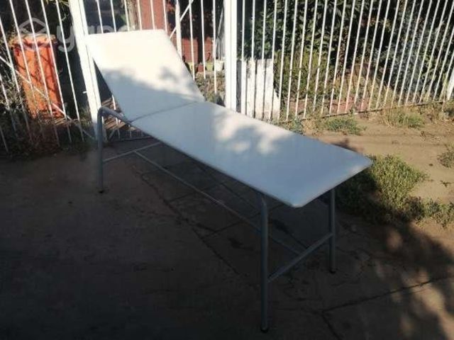 Camilla excelente condición