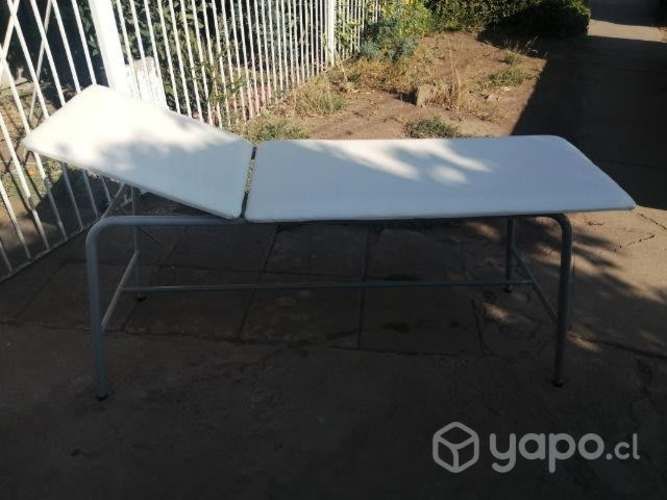 Camilla excelente condición