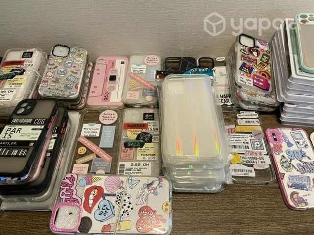 Lote de 70 carcasas IPhone