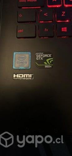 Pc gamer luces rojas modelo GL552VW