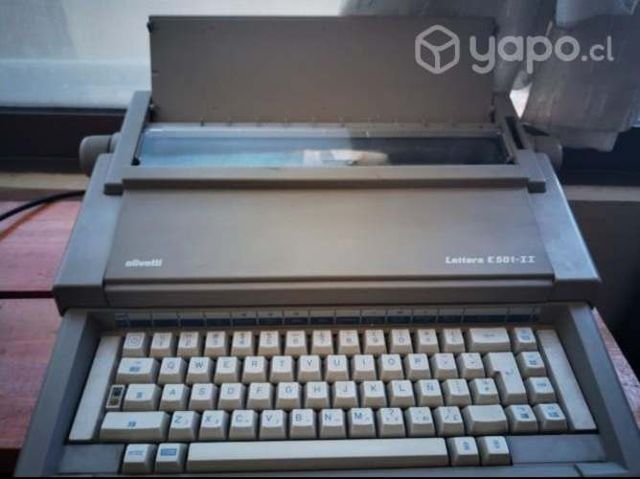Maquina de escribir electrica olivetti lettera e 5