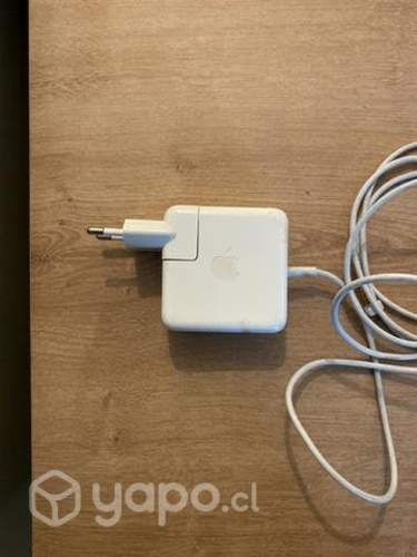 Cargador de mac original 1 mes de uso
