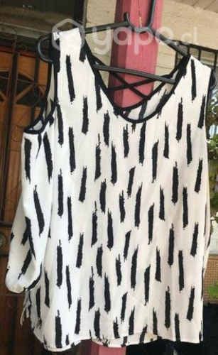 Blusón tapado impecable