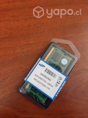 Memoria RAM color verde 8GB 1 Samsung M471B1G73DB