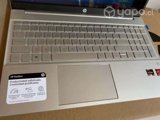 Notebook HP Pavillion 15 pulgadas - Impecable