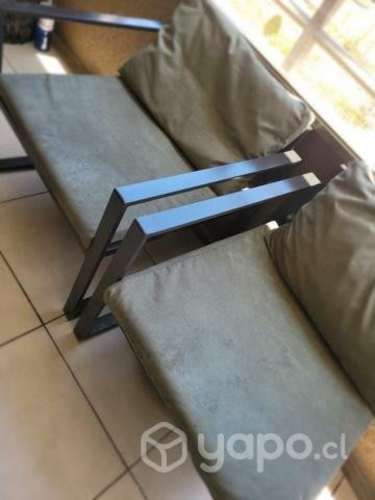 Terraza de fierro sin detalles