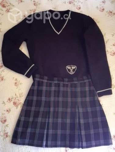 Uniforme Instituto Comercial Valdivia