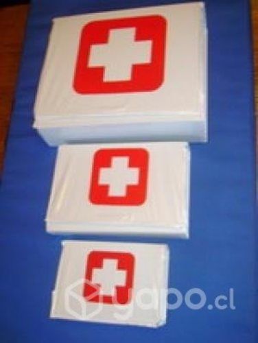 Botiquines plasticos equipados