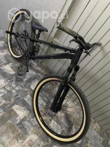 Norco rampage dirt como nueva y con extras