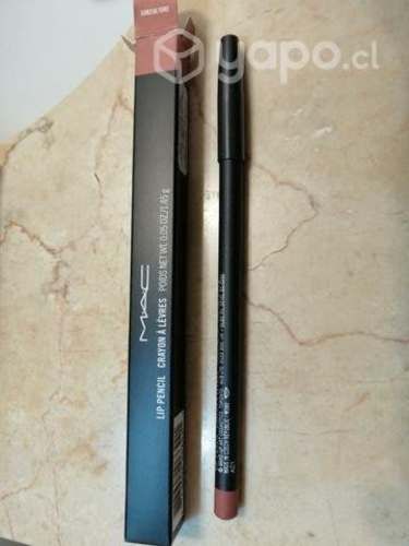Lápiz delineador de labios Mac