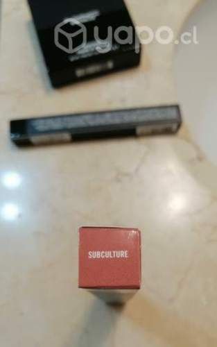 Lápiz delineador de labios Mac