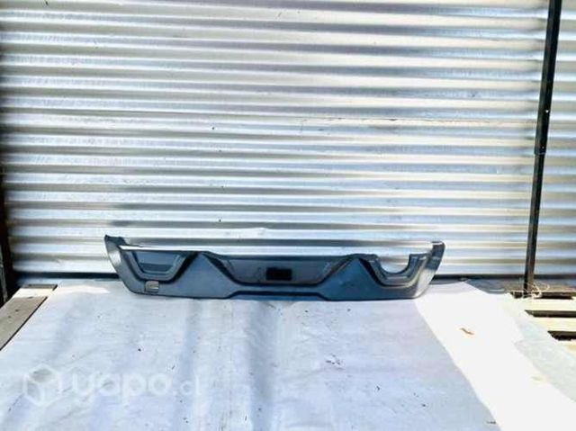 Spoiler moldura Parachoque chevrolet captiva