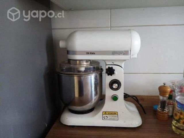 Batidora de pedestal 6lt