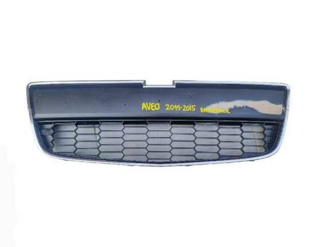 Rejilla de Parachoque Chevrolet Aveo 2011-2016