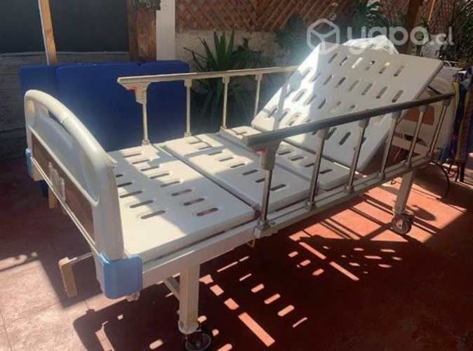 Cama clínica reclinable