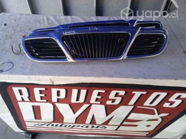 Mascara Delantero Daewo Lanos gris/negro s