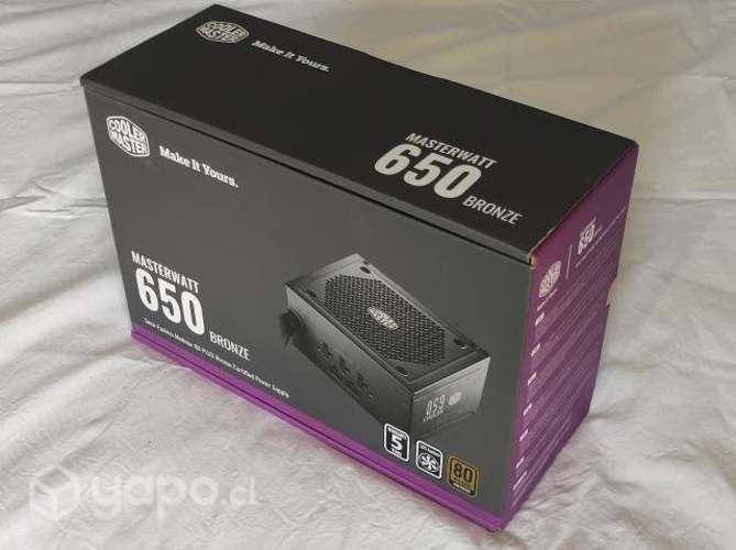 Fuente de poder Cooler Master 650W