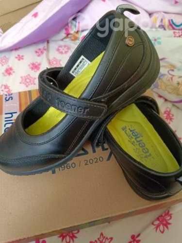 Zapatos colegio