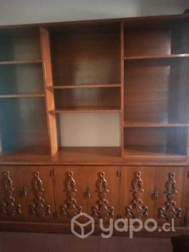 Mueble antiguo en buen estado
