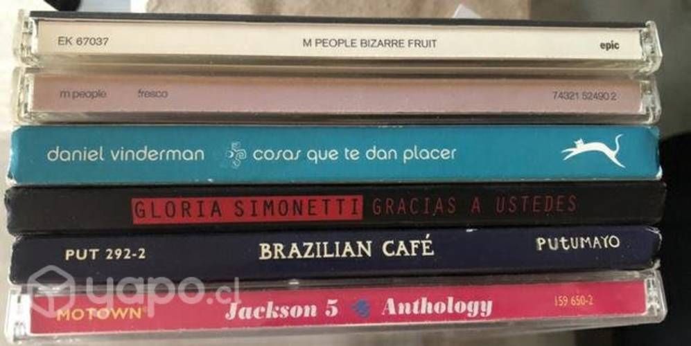 CDs varios Elvis Roy Orbison Mecano Mana U2 Marley