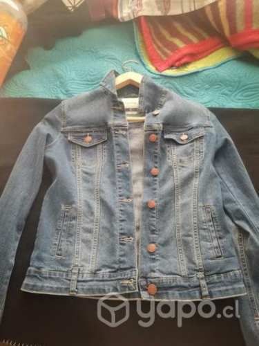 Chaqueta de mezclilla azul claro