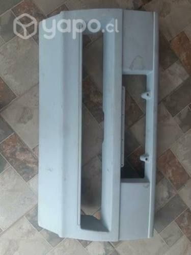 Parachoque central volkswagen 31260E nuevo