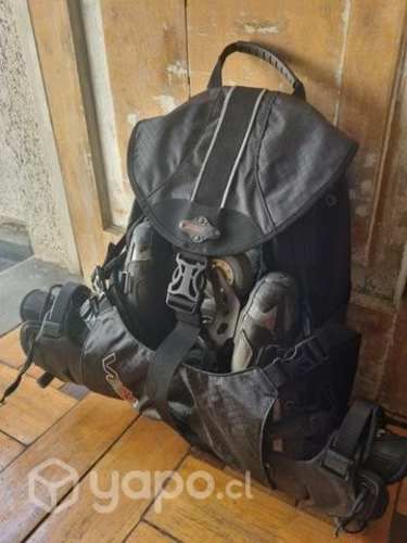 Mochila para patines negra, marca Seba