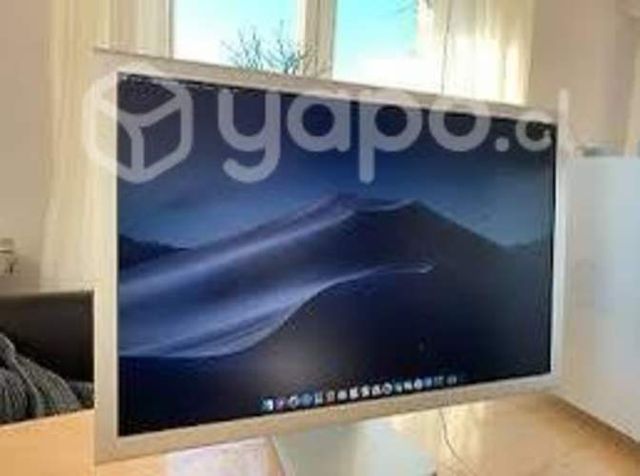 Apple 30 pulgadas impecable