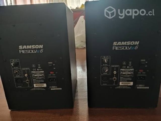 Monitor Samson Resolv SE 6