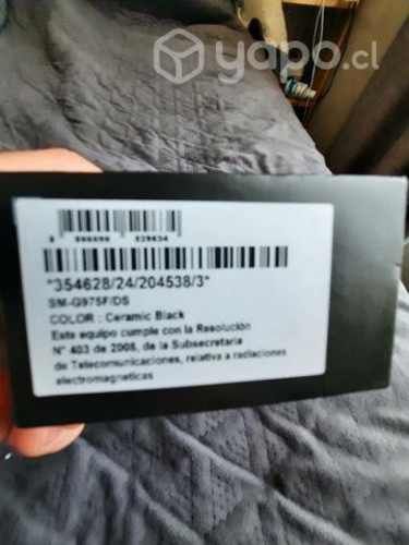 Celular samsung S10 plus POCO USO. IMPECABLE