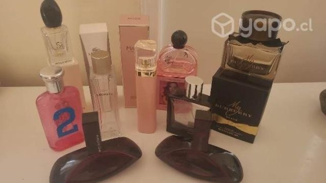 Botellas vacías de perfumes de diseñadores