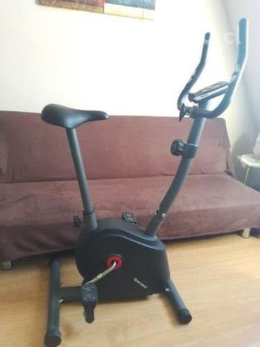 Bicicleta estática marca Master Fit