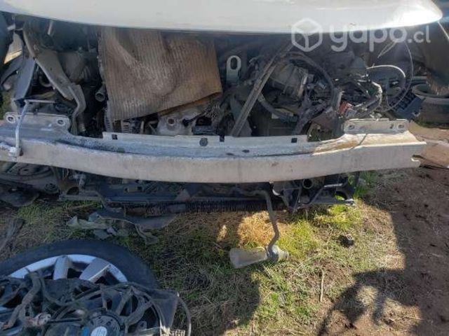 Refuerzo Parachoque Renault Latitude