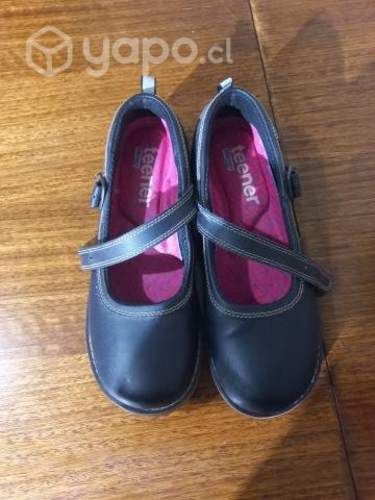 Calzado escolar