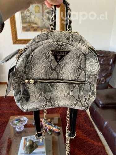 Cartera mini marca Guess