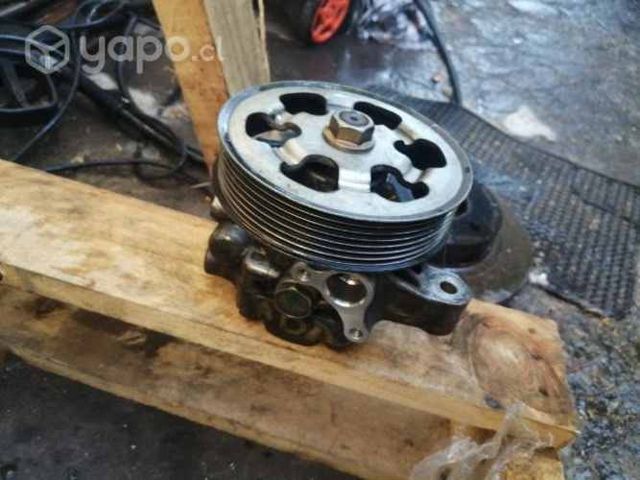 Bomba de dirección hidráulica Honda Cr-v